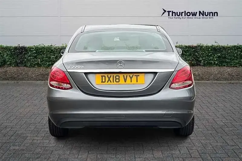 Second-hand Mercedes C220 SE 170 CP (125 kW) 2018 Gri Berlinǎ