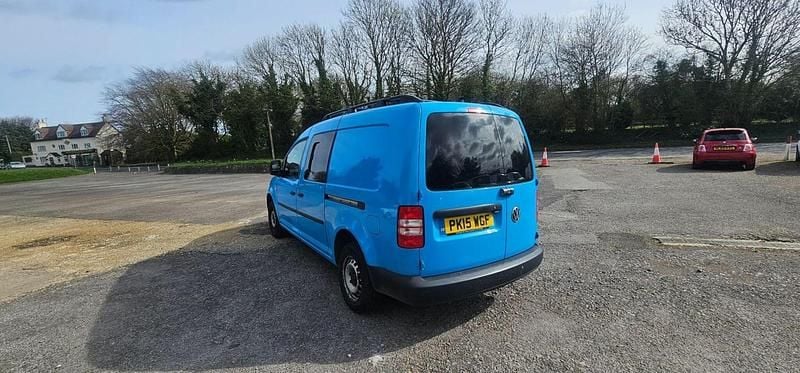 Used VW Caddy Startline 102 HP (75 kW) 2015 Blue MPV