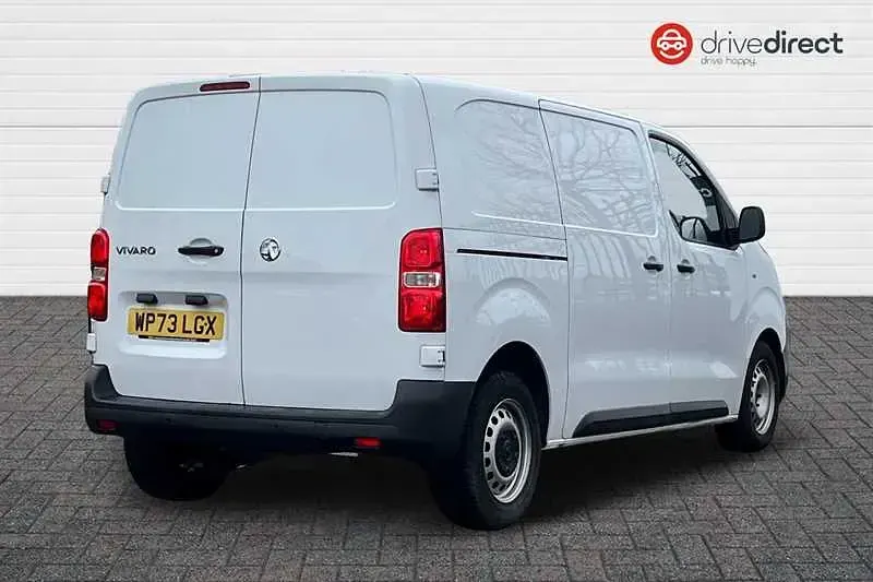Used Vauxhall Vivaro S 100 HP (73 kW) 2023 White MPV