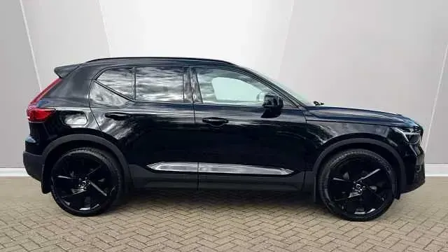 Usado Volvo XC40 Plus 161 CV (118 kW) 2025 SUV