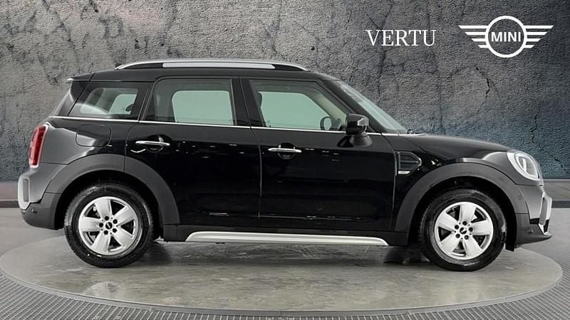 Used Mini Cooper Countryman Classic 134 HP (98 kW) 2022 Black SUV