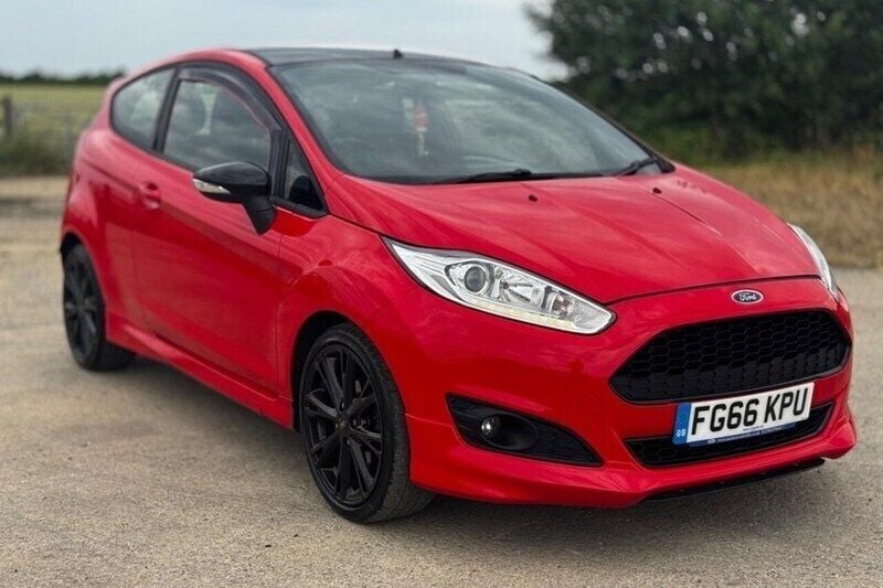 Red Used 2016 Ford Fiesta ST-Line Hatchback | £5,490 (Fair price) - Image 1/1