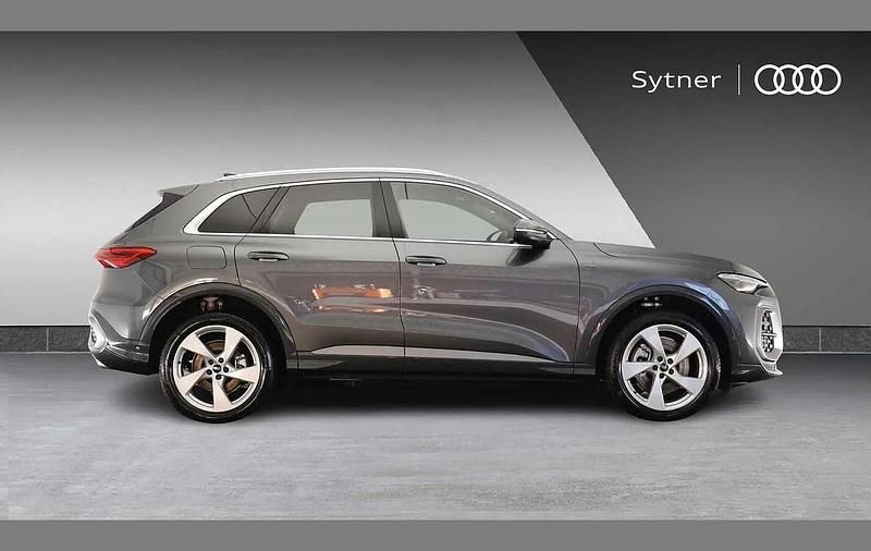 New Audi Q5 S-Line 295 HP (216 kW) 2026 Grey SUV