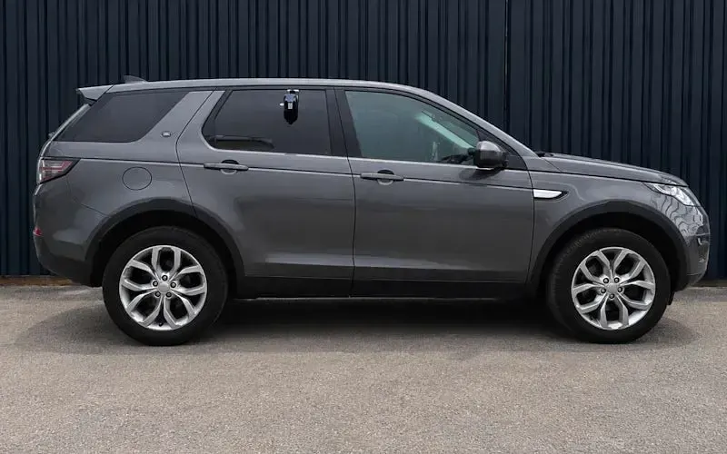 Used Land Rover Discovery Sport HSE 179 HP (131 kW) 2019 SUV