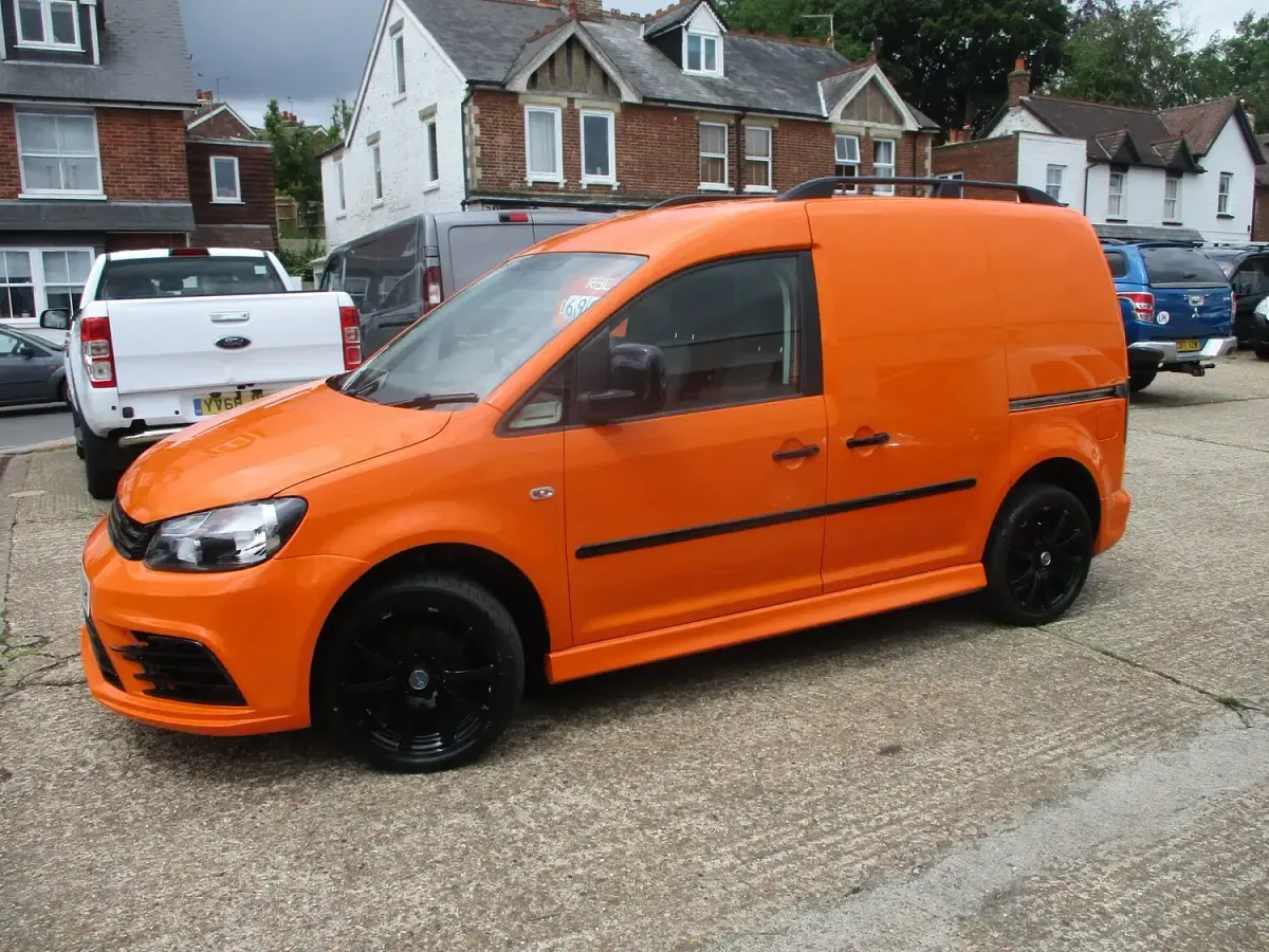 Used VW Caddy 102 HP (75 kW) 2012 Orange MPV