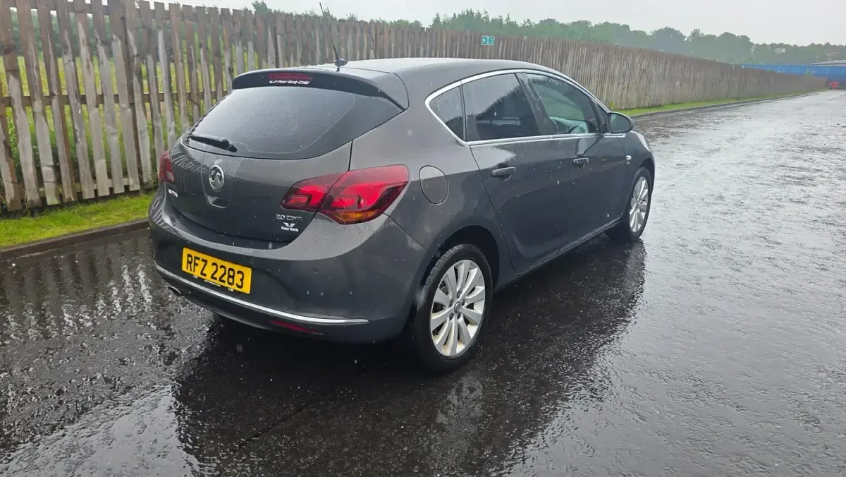 Used Vauxhall Astra Elite 2013 Grey Hatchback
