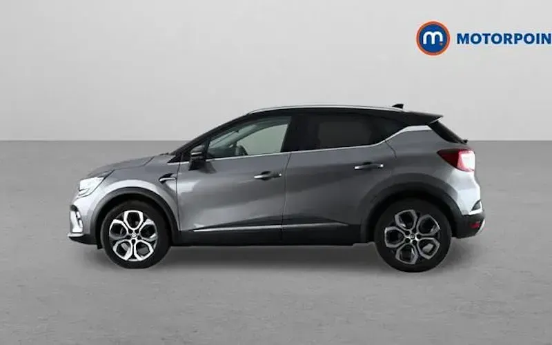 Used Renault Captur Techno 91 HP (66 kW) 2023 Grey/black SUV