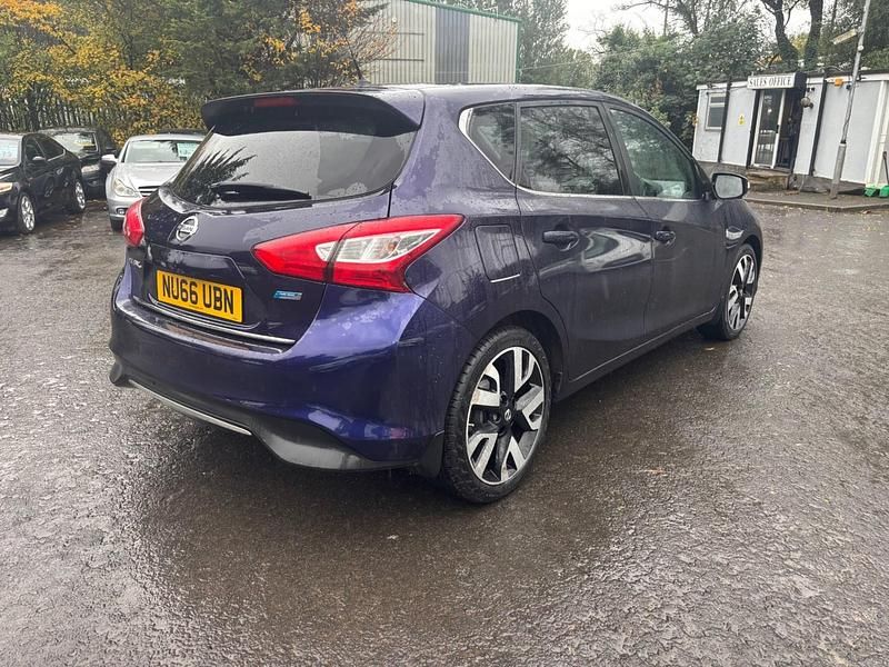 Used Nissan Pulsar Tekna 2016 Blue Hatchback