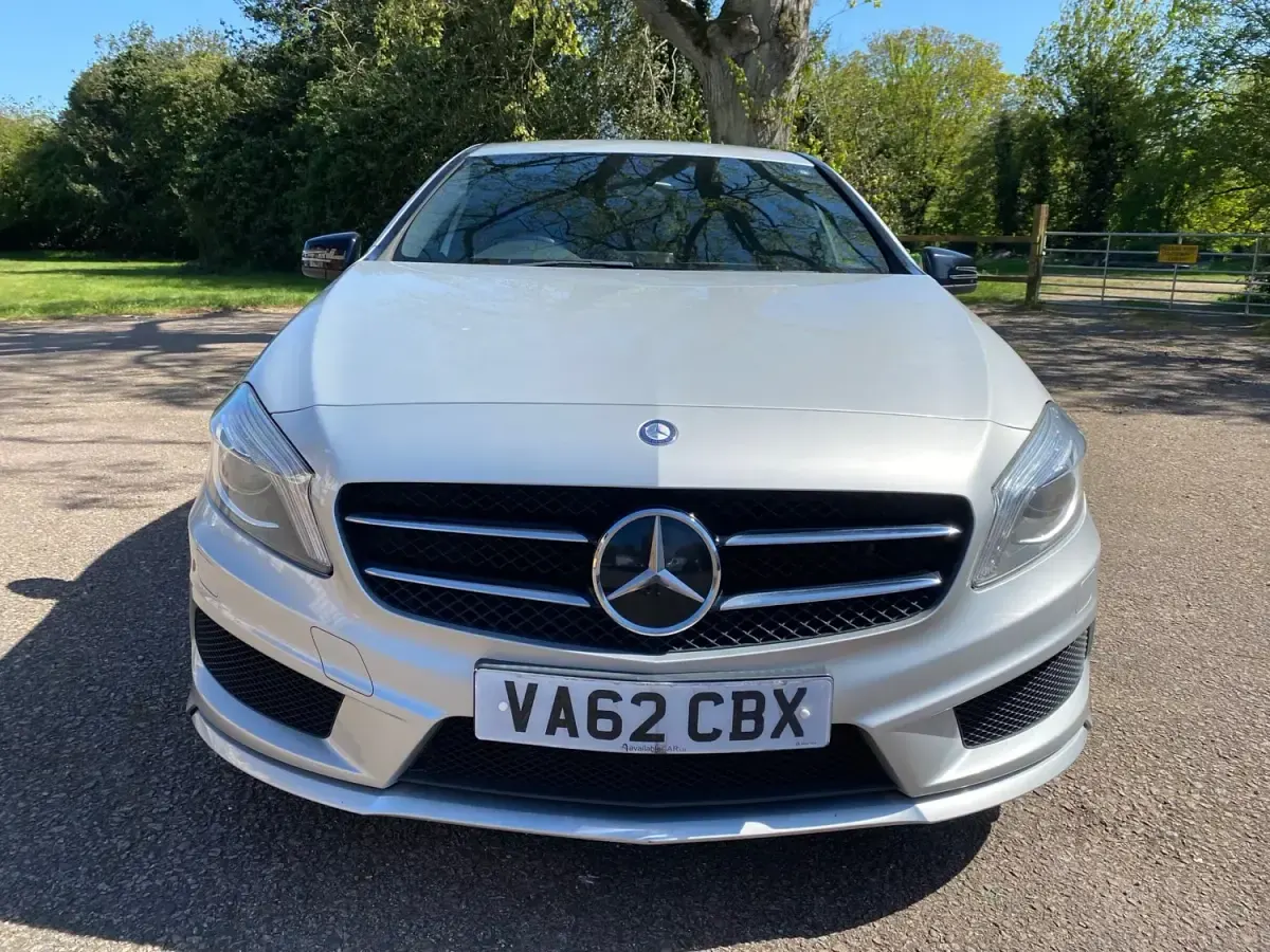 Używany Mercedes A200 AMG 2013 Srebrny Hatchback