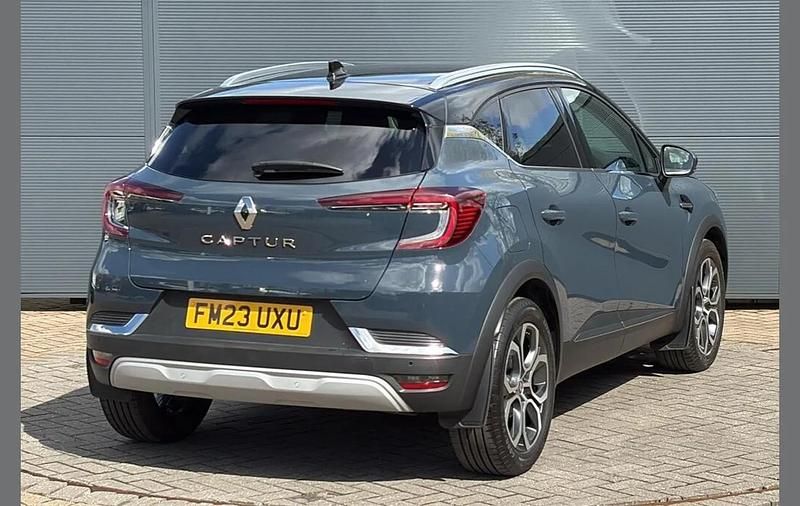 Used Renault Captur Techno 90 HP (66 kW) 2023 Other SUV