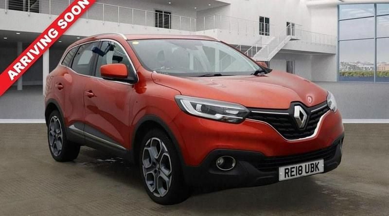 Red Used 2018 Renault Kadjar Dynamique SUV | £10,150 (Fair price) - Image 1/4