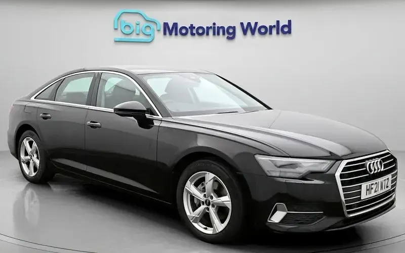 Usado Audi A6 Sport 204 HP (150 kW) 2021 Sedan