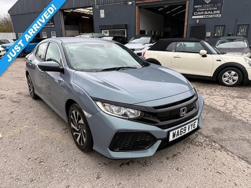 Used Honda Civic SE 2019 Grey Hatchback