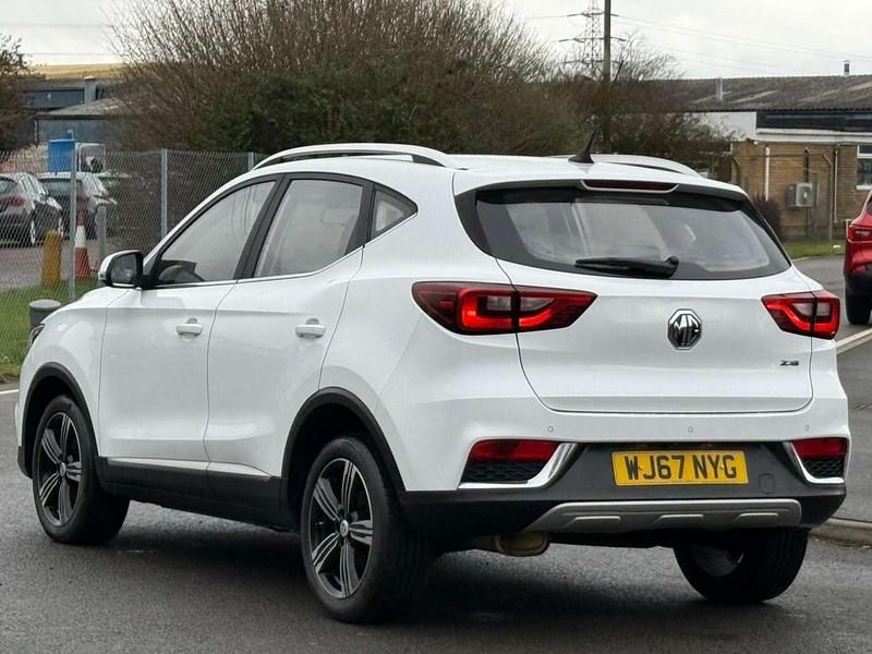 Used MG ZS Exclusive 106 HP (77 kW) 2018 White SUV