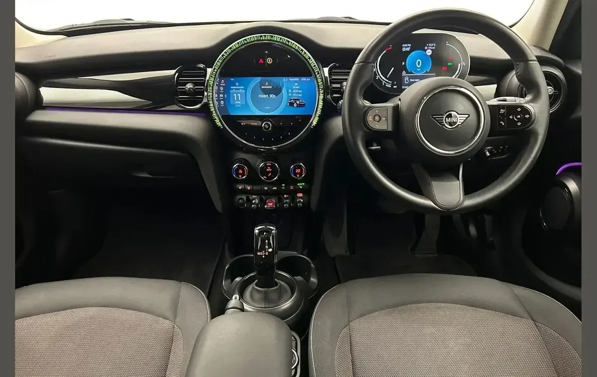 Used Mini Cooper Classic 134 HP (98 kW) 2023 Grey Hatchback