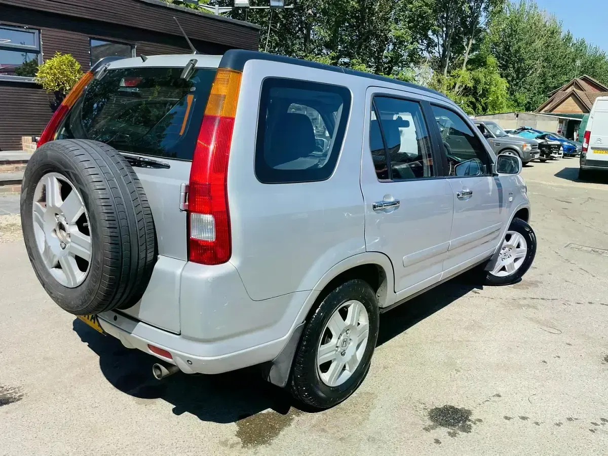 Used Honda CR-V Executive 2004 Silver SUV