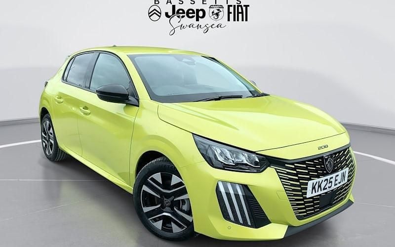 Usado Peugeot 208 Allure 102 HP (75 kW) 2025 Citadino