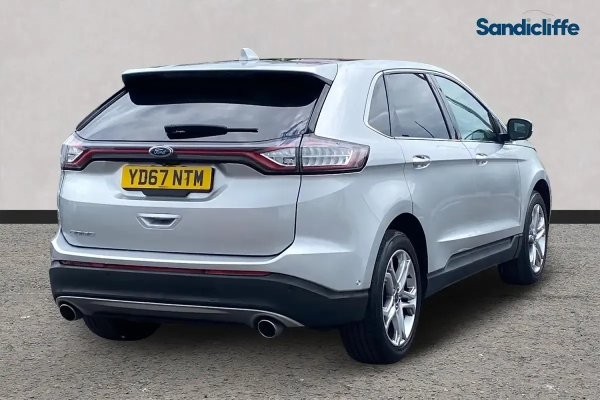 Gebraucht Ford Edge Titanium 180 PS (132 kW) 2017 Silber SUV