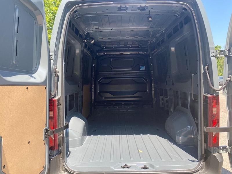 Nowe Renault Master 148 KM (108 kW) 2025 Szary Van