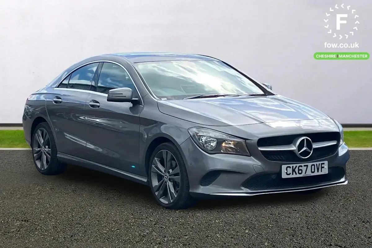 Usado Mercedes CLA200 Active 136 HP (100 kW) 2017 Coupé