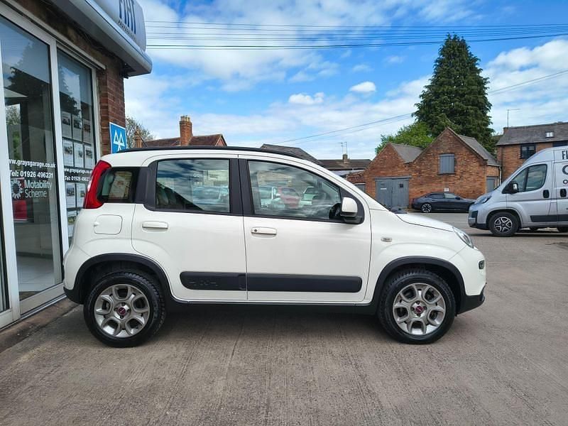 Used Fiat Panda 4x4 S 85 HP (62 kW) 2013 White Hatchback