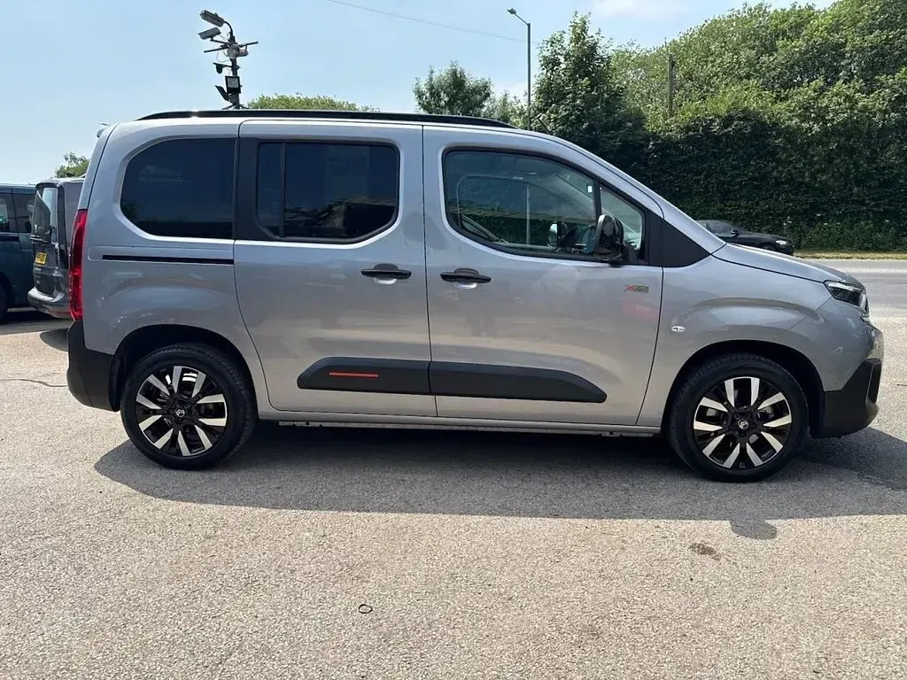 Used Citroën e-Berlingo 100 kW (136 HP) 2026 Grey MPV
