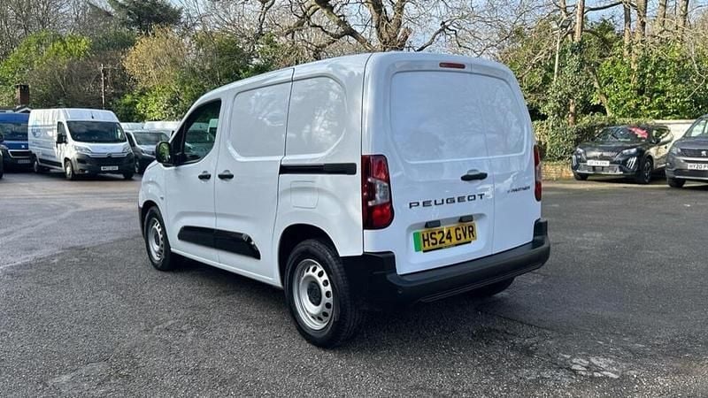 Used Peugeot E-Partner 98 kW (134 HP) 2024 White MPV