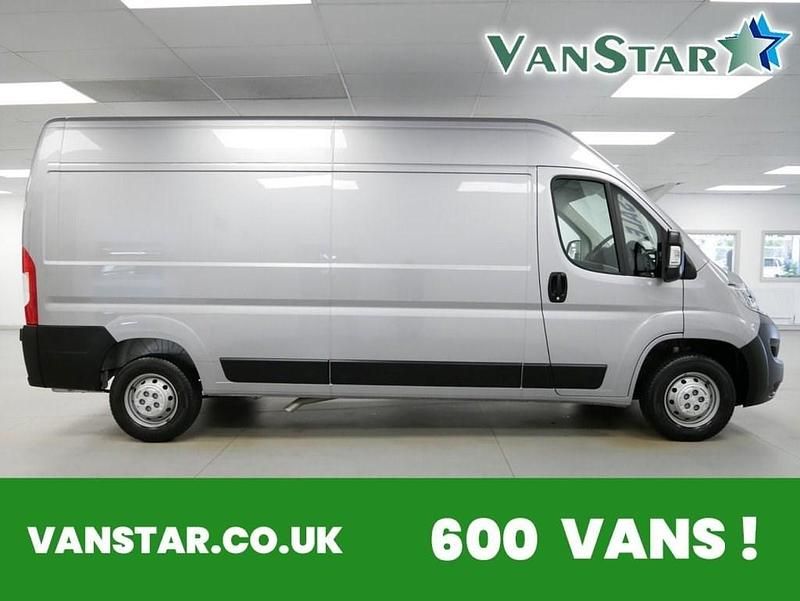 Grey Used 2023 Citroën Relay Van | £21,689 (Expensive) - Image 1/4