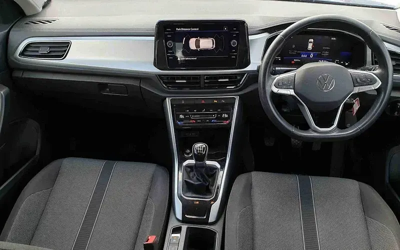 Used VW T-Roc Life 110 HP (80 kW) 2022 Blue SUV