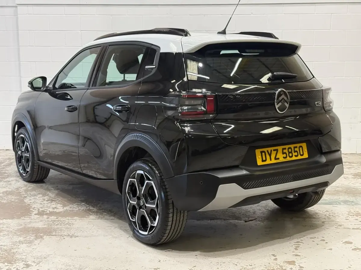 Begagnad Citroën C3 101 HK (74 kW) 2025 Svart SUV