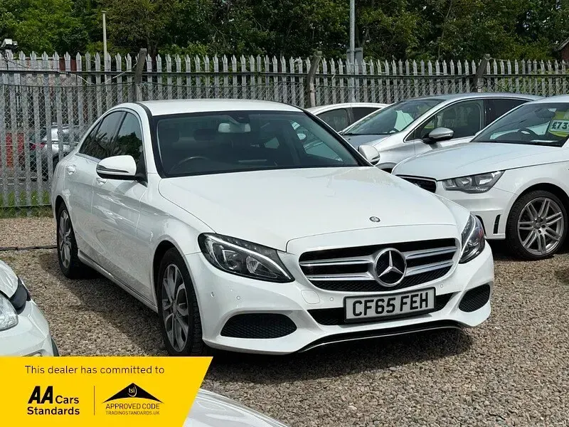 Used Mercedes C220 170 HP (125 kW) 2015 White Sedan