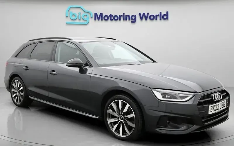 Usado Audi A4 Sport 163 HP (119 kW) 2022 Carrinha