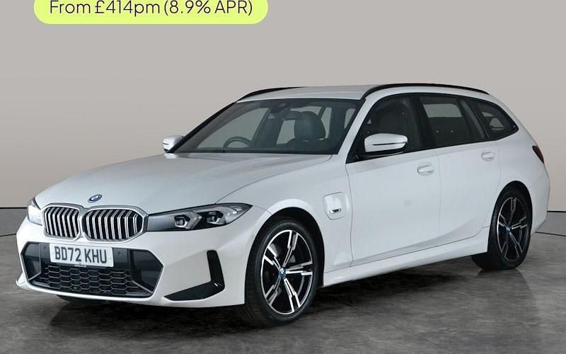 Used BMW 330e M Sport 292 HP (214 kW) 2023 White Estate