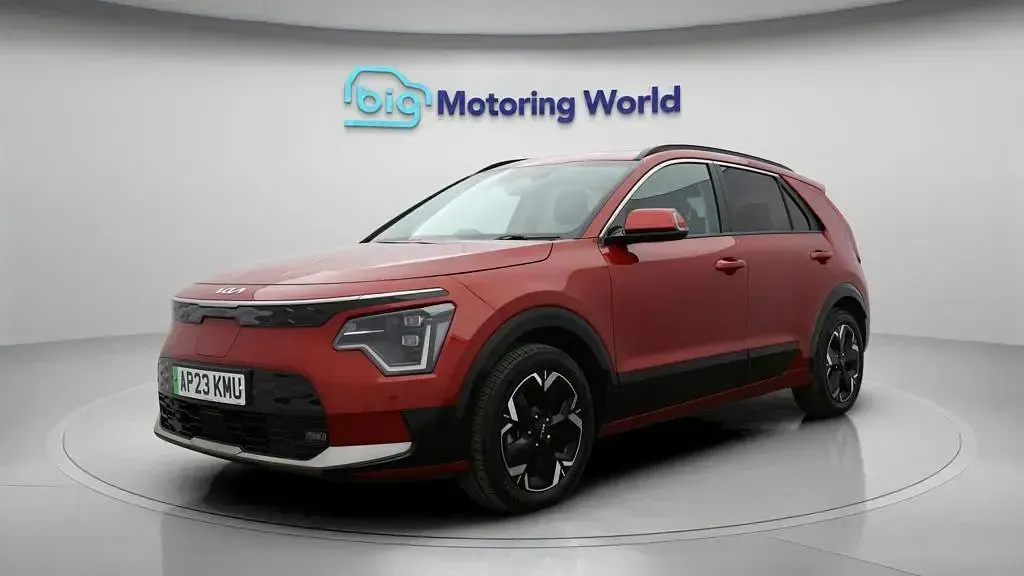 Used Kia e-Niro 150 kW (204 HP) 2023 SUV