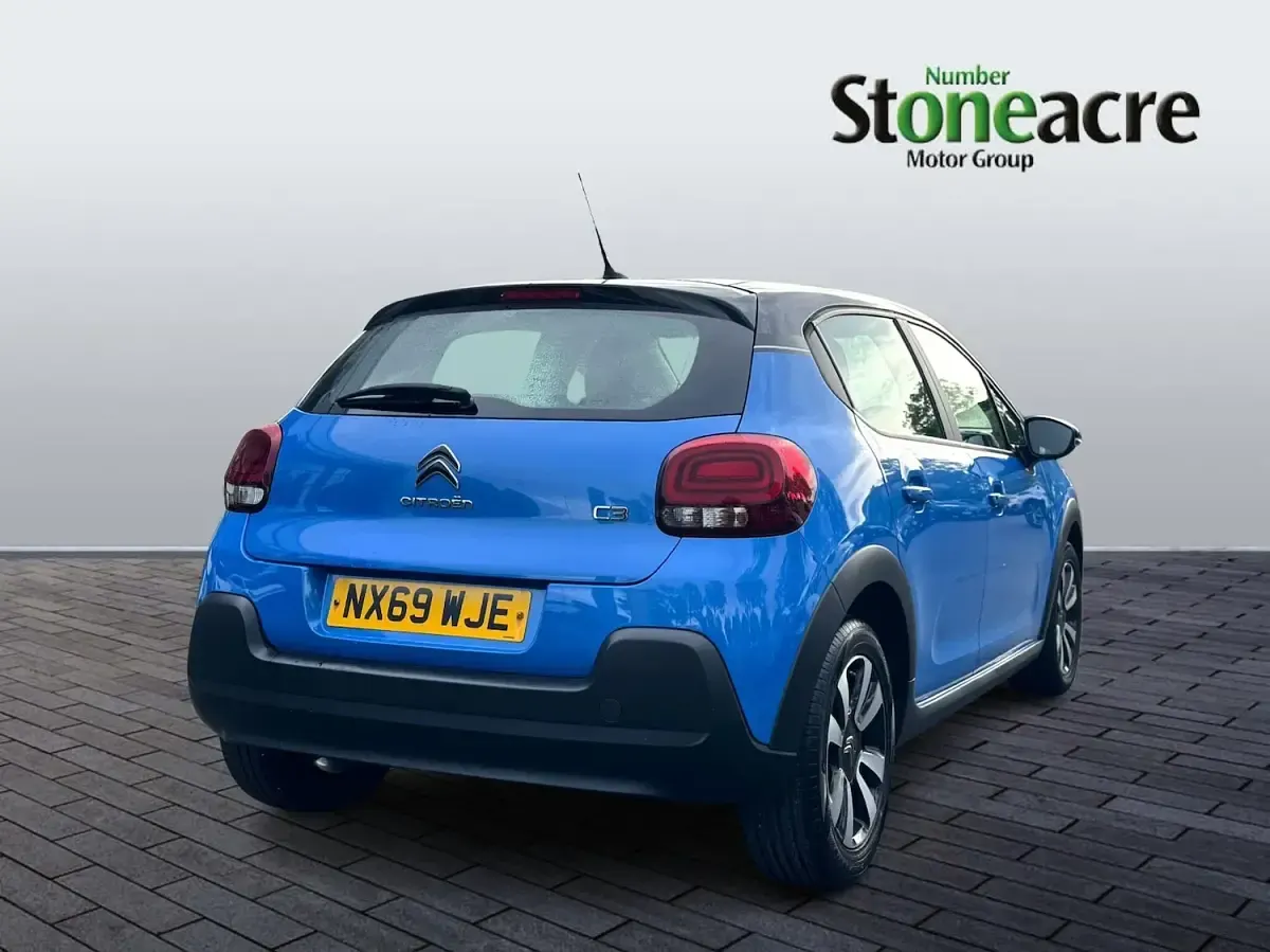 Used Citroën C3 Feel 83 HP (61 kW) 2019 Blue Hatchback