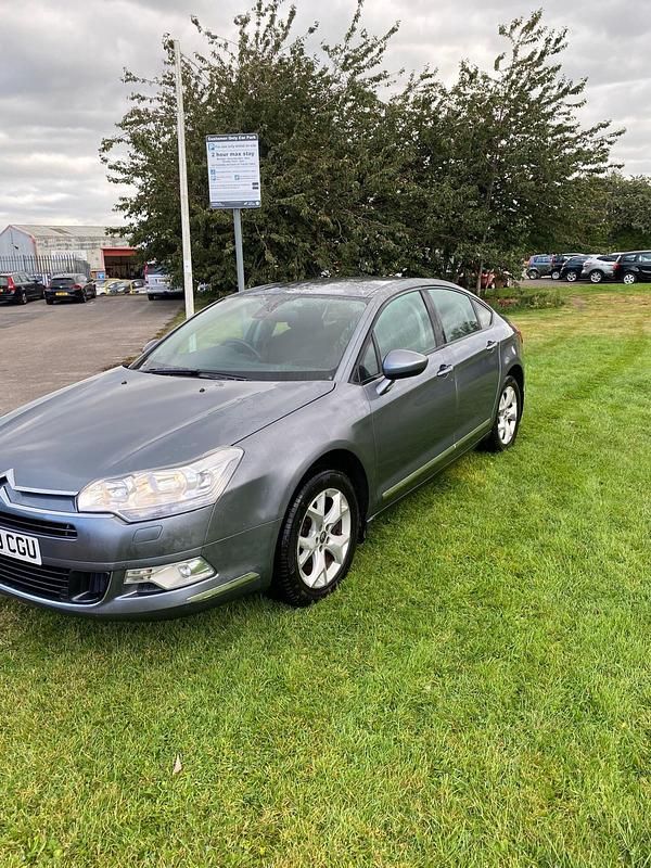 Grey Used 2009 Citroën C5 VTR Sport Sedan | £1,550 - Image 1/4