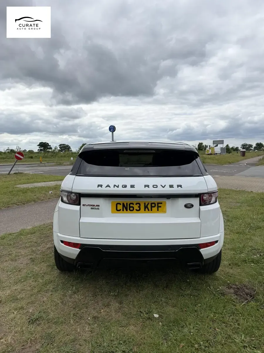 Used Land Rover Range Rover evoque Dynamic 190 HP (139 kW) 2013 White SUV