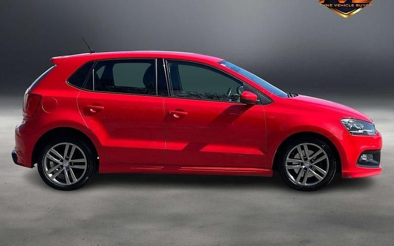Used VW Polo R-line 110 HP (80 kW) 2017 Hatchback