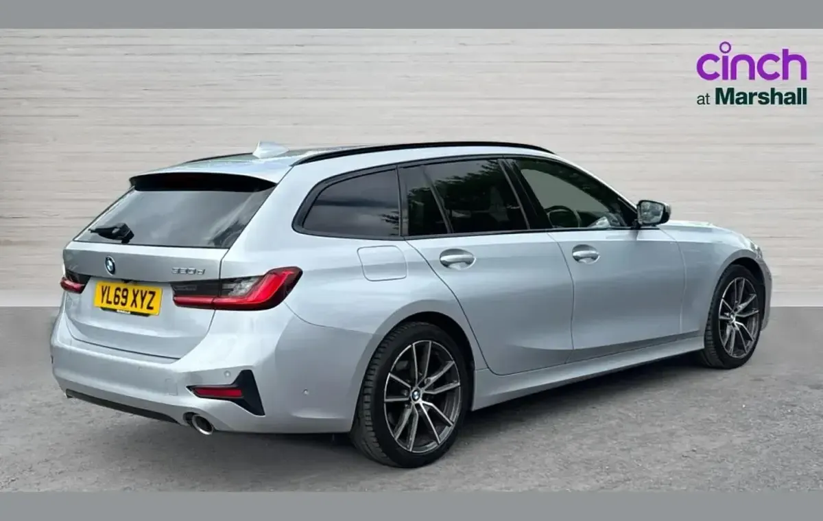 Used BMW 320 Sport Line 190 HP (139 kW) 2020 Silver Estate