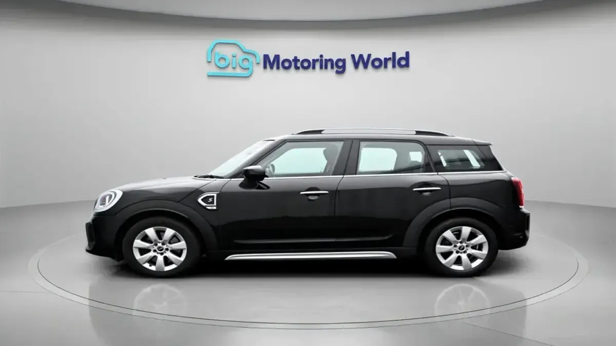 Usado Mini Cooper S Countryman Classic 176 HP (129 kW) 2022 Preto SUV