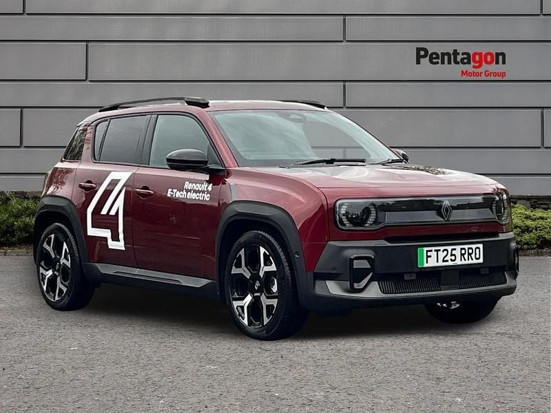 Carmin red Used 2025 Renault 4 E-Tech Techno SUV | £26,994 - Image 1/4