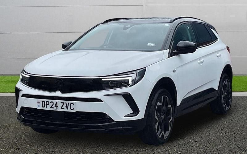 Used Vauxhall Grandland X Ultimate 131 HP (96 kW) 2024 White SUV