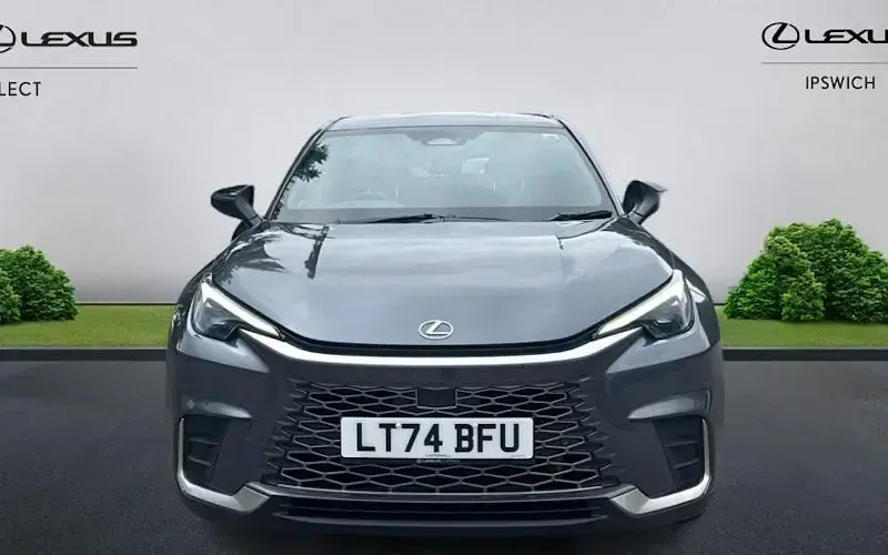 Used Lexus LBX 136 HP (100 kW) 2026 SUV