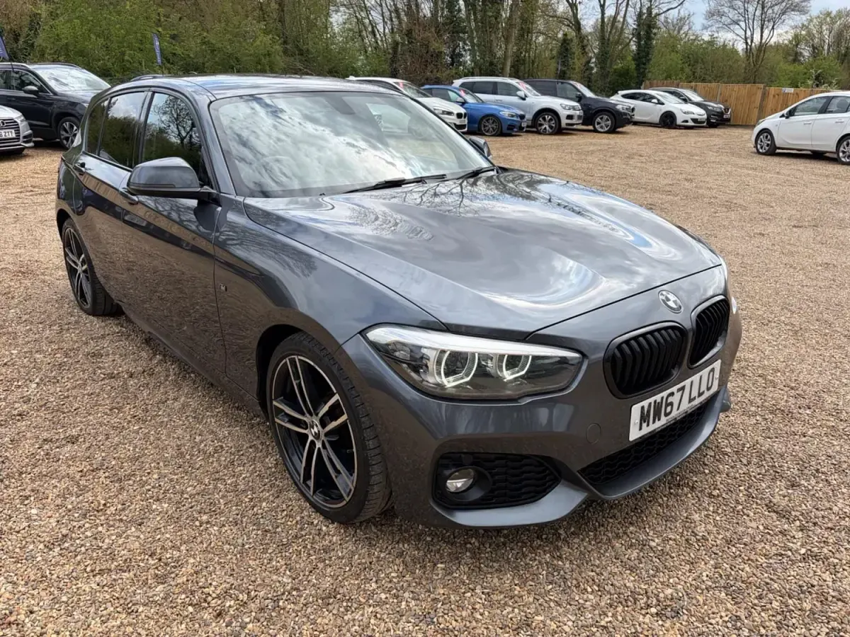 Używany BMW 118 Efficient Dynamics 2017 Szary Hatchback