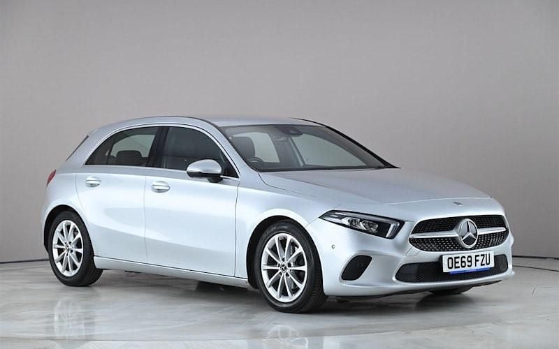 Usado Mercedes A180 Executive 116 HP (85 kW) 2019 Citadino