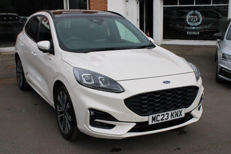 White Used 2023 Ford Kuga ST-Line X SUV | £24,540 (A bit pricey) - Image 1/2