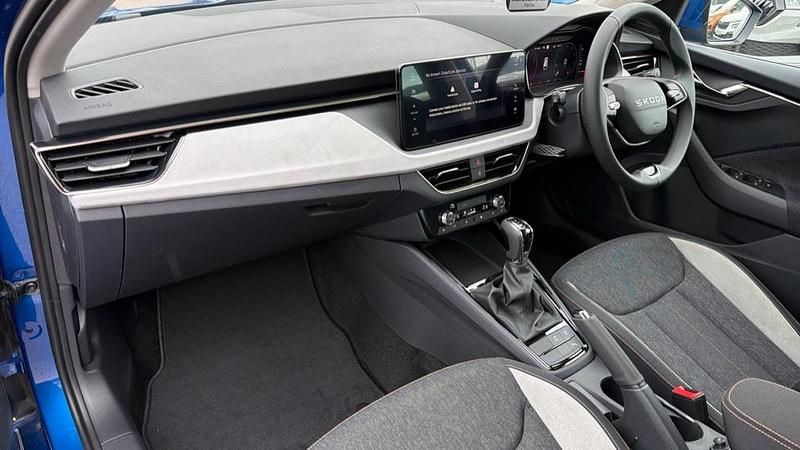 Usado Skoda Scala SE L 150 CV (110 kW) 2026 Azul Utilitario
