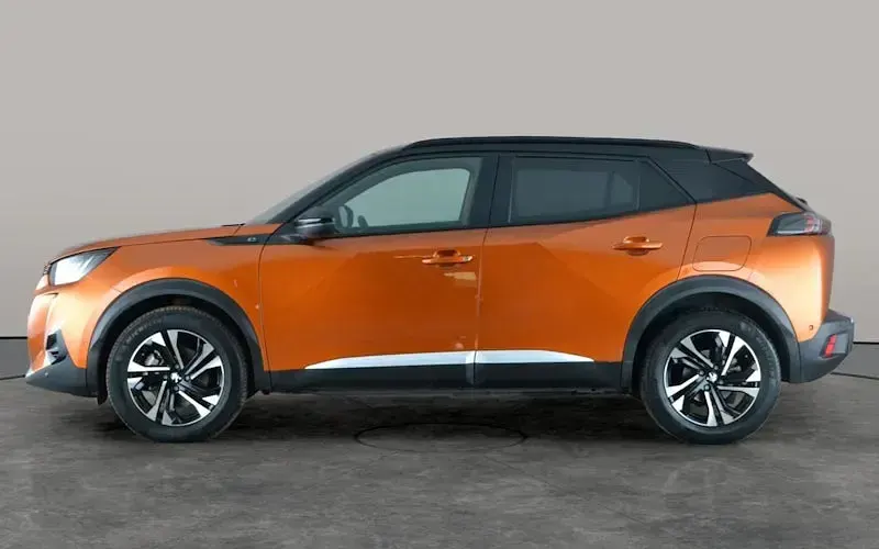 Used Peugeot e-2008 GT 100 kW (136 HP) 2022 Orange SUV