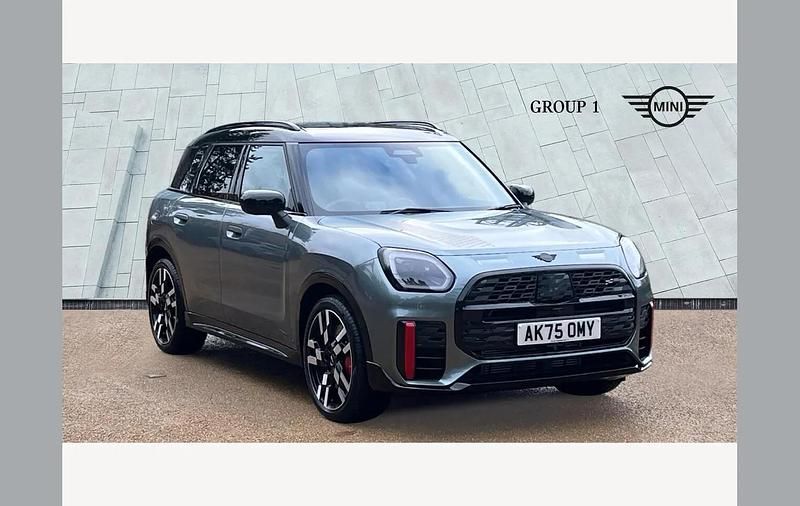 New Mini John Cooper Works Countryman 300 HP (220 kW) 2025 Green SUV
