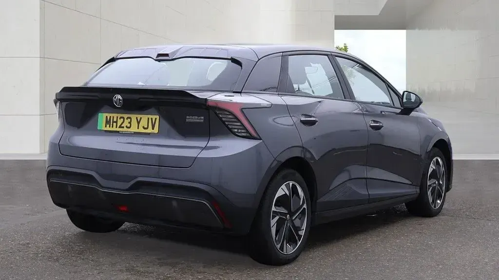 Used MG MG4 EV SE 147 kW (200 HP) 2023 Grey Hatchback